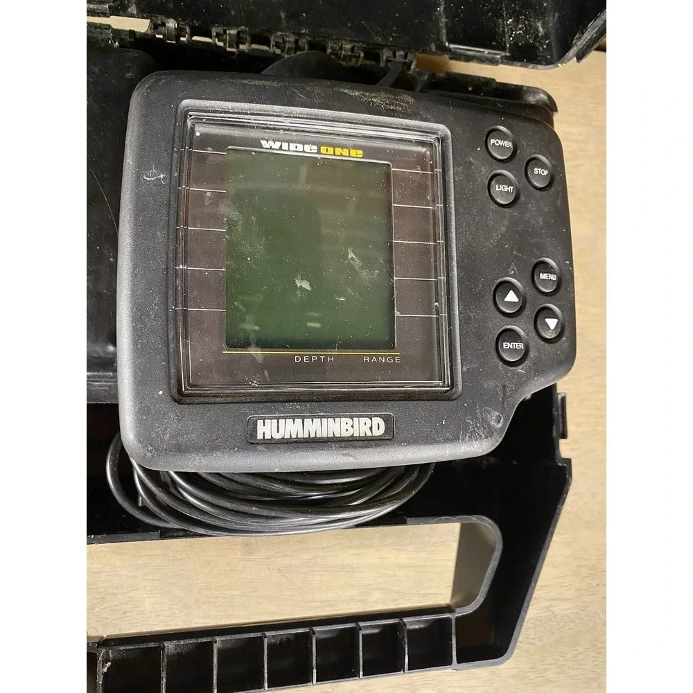 Humminbird Wide 100 Portable Fish / Depth Finder & 455 Transducer w/ Case